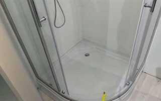 Чем отличается душевая кабина от душевого уголка