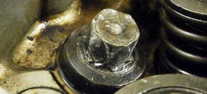 Болт крутится но не выкручивается что делать