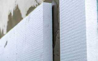 Как утеплять мансардный этаж с двускатной крышей