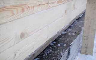 Что проложить между фундаментом и брусом