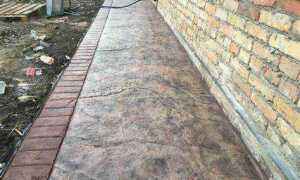 Чем покрасить бетонную отмостку вокруг дома