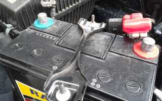 Как узнать где на аккумуляторе плюс