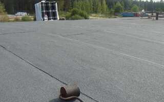 На что клеить рубероид на крышу гаража