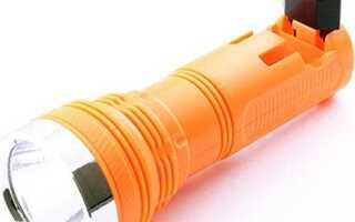 Сколько заряжать фонарик от сети