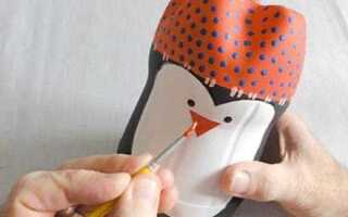 Как сделать пингвина из пластиковых бутылок