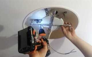 Как крепить люстру к потолку без крюка