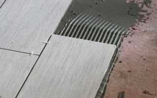 Как замешать клей для плитки