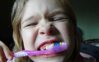 Как размягчить зубную щетку в домашних условиях