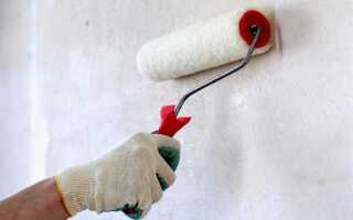 Какую краску выбрать для флизелиновых обоев