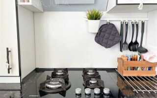 Почему у плиты другая вилка