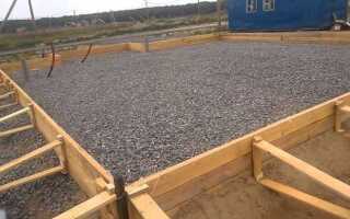 Для чего нужен щебень под фундаментную плиту