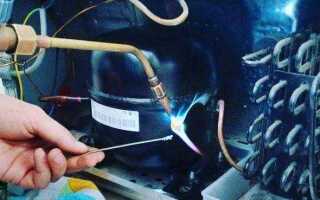 Как проверить давление фреона в холодильнике