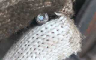 Как достать резинку из штанов если второй конец потерялся