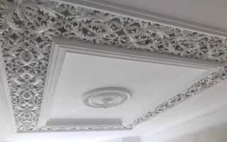На что клеить гипсовую лепнину