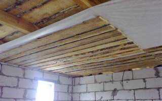 Чем подшить потолок по деревянным балкам