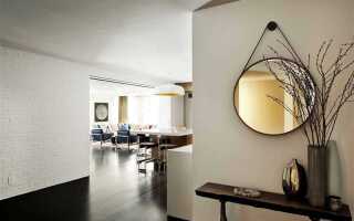 Как повесить зеркало на стену без рамки