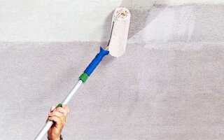 Чем грунтовать крашеные стены перед штукатуркой