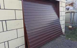 Как называются ворота которые поднимаются вверх в гараже