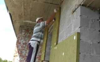 Как крепить минвату к стене грибками