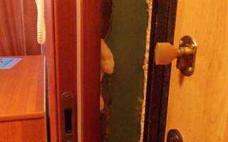 Чем закрыть щель между входной дверью и коробкой