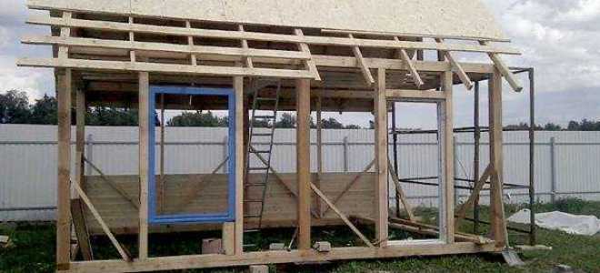 Как манипулятором поднять летний домик на даче