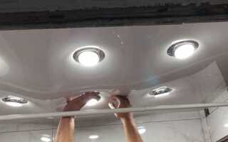 Как заделать дырку в натяжном потолке