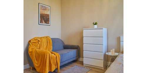 Выбор габаритов дивана и стола под площадь кухни