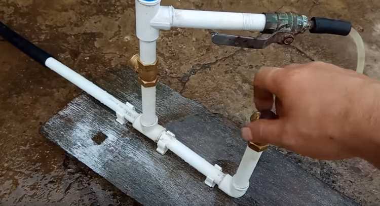Принцип работы рычажной системы для качки воды