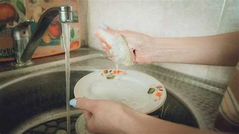 Как очистить мойку из нержавейки от известкового налета Как очистить мойку из нержавейки от известкового налета