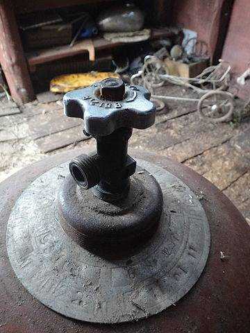 Правильное закрытие вентиля после работы с газовым баллоном