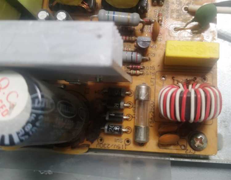 Процесс замены повреждённых транзисторов и диодов в блоке питания
