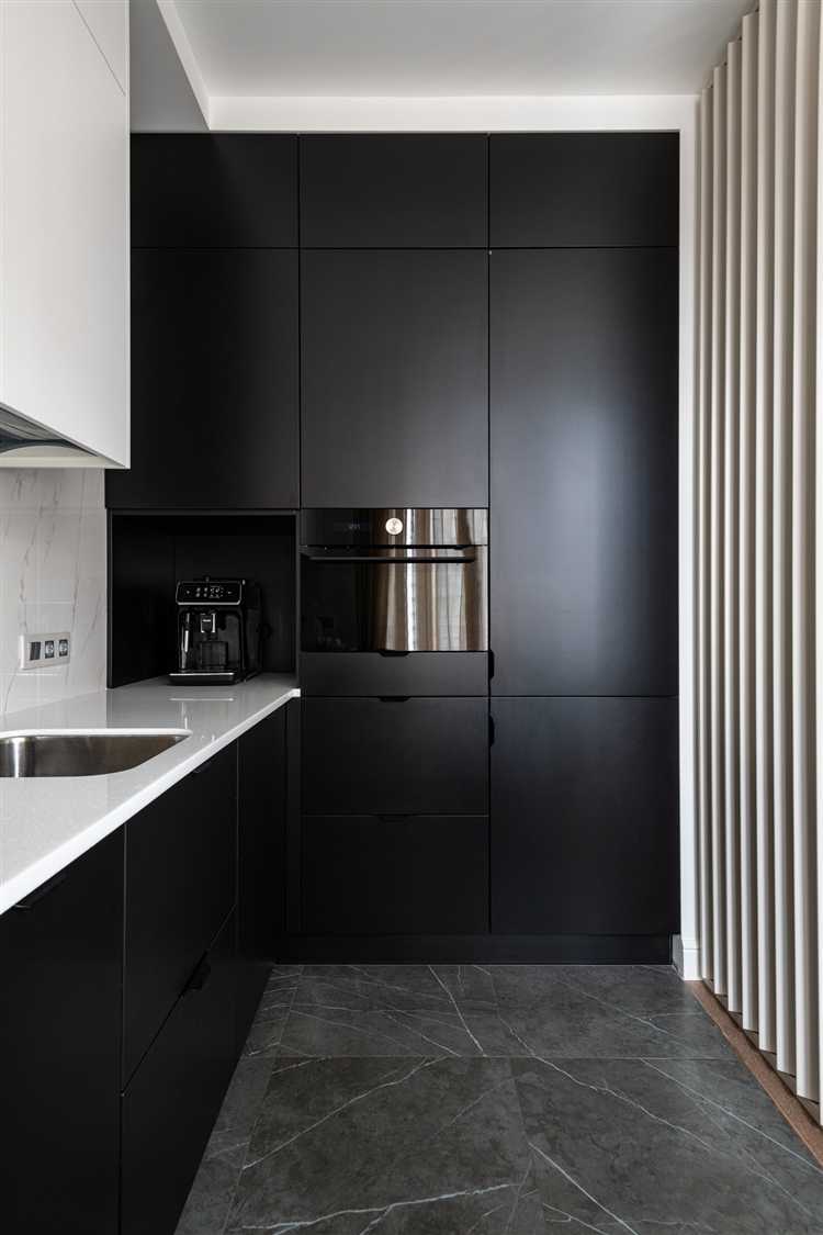 Финишная сборка: выравнивание, крепление, регулировка дверей