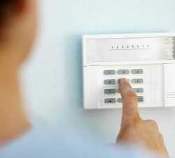 Монтаж и подключение сирены для сигнала тревоги