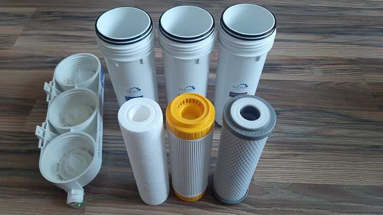 Шаги по снятию старого фитинга из фильтра