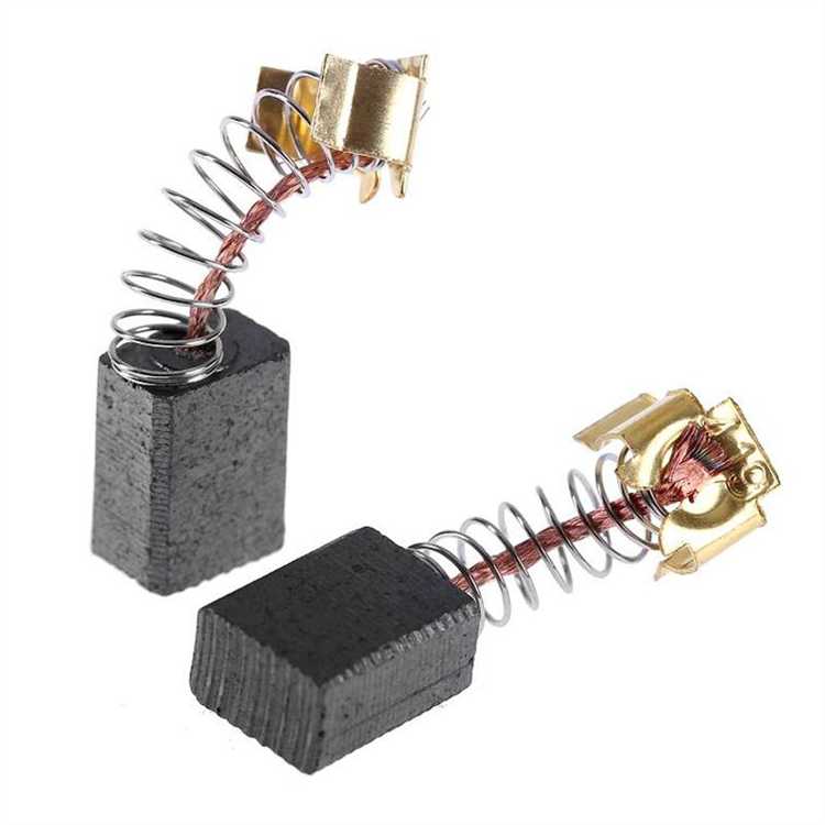 Пошаговая инструкция по снятию старых щеток