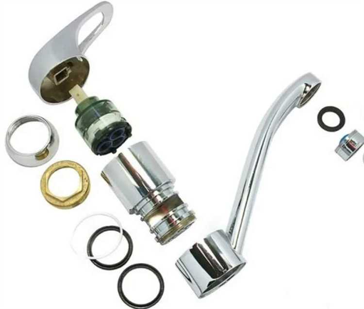 Как разобрать корпус смесителя и извлечь картридж