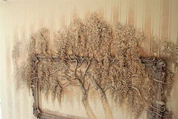 Грунтовка и окрашивание готового барельефа