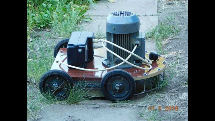 Тестирование собранной газонокосилки на участке