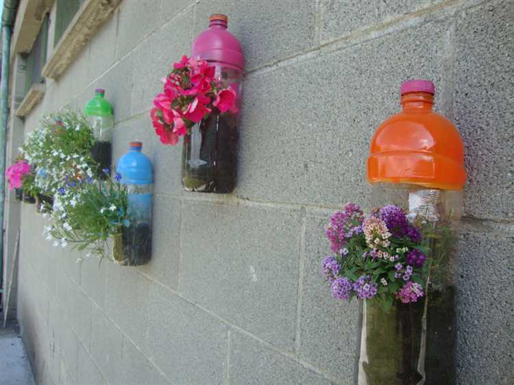 Уход за цветком в самодельном горшке