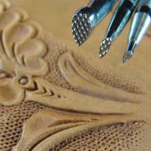 Обработка краёв и рабочей поверхности клише после гравировки