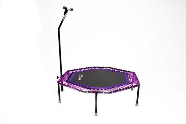 Натяжение полотна и проверка равномерности упругости