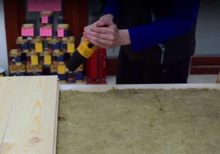 Правильное использование клея для повышения прочности стыков