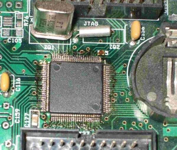 Чем оттереть канифоль с платы: сравнение средств