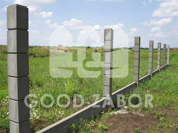 Подготовка грунта и выбор места для установки столбов