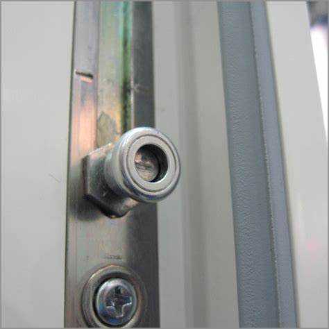 4. Шнур или трос с фиксацией