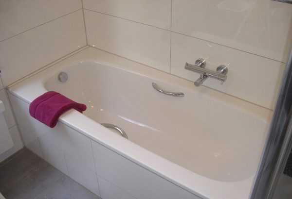 Как запенить ванну стальную монтажной пеной Как запенить ванну стальную монтажной пеной