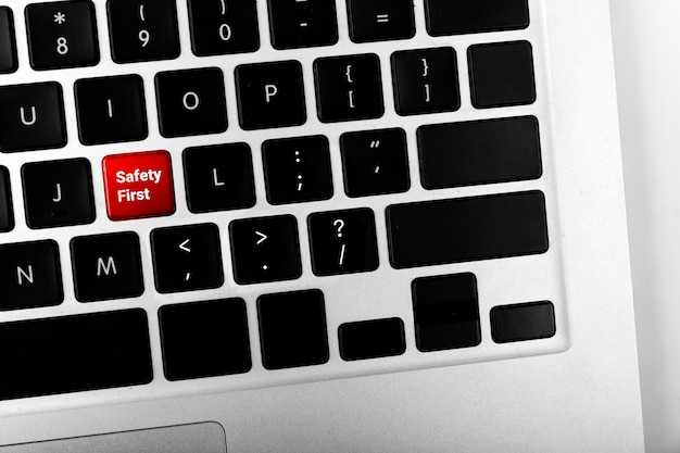 Покрытие клавиш прозрачным лаком: плюсы и риски