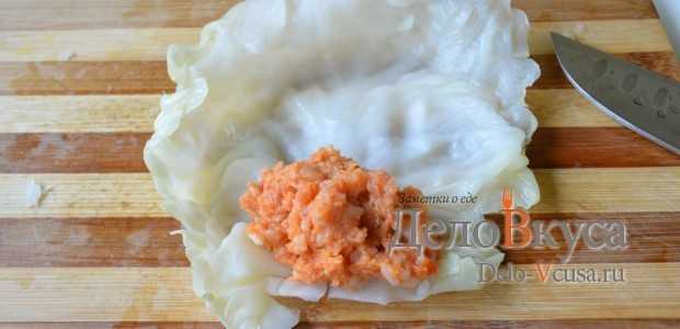 Подбор капусты и подготовка листьев для заворачивания