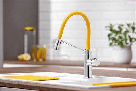 Где искать маркировку резьбы на корпусе распылителя