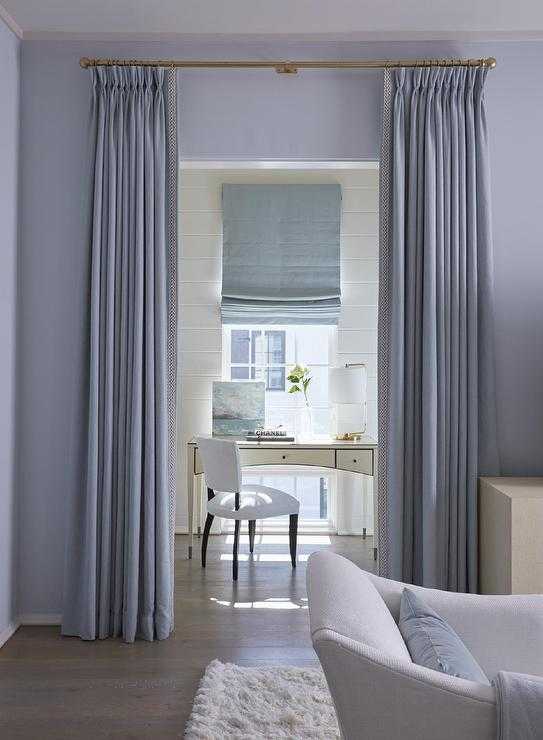 Ошибки при выборе штор к серо-голубым обоям и как их избежать